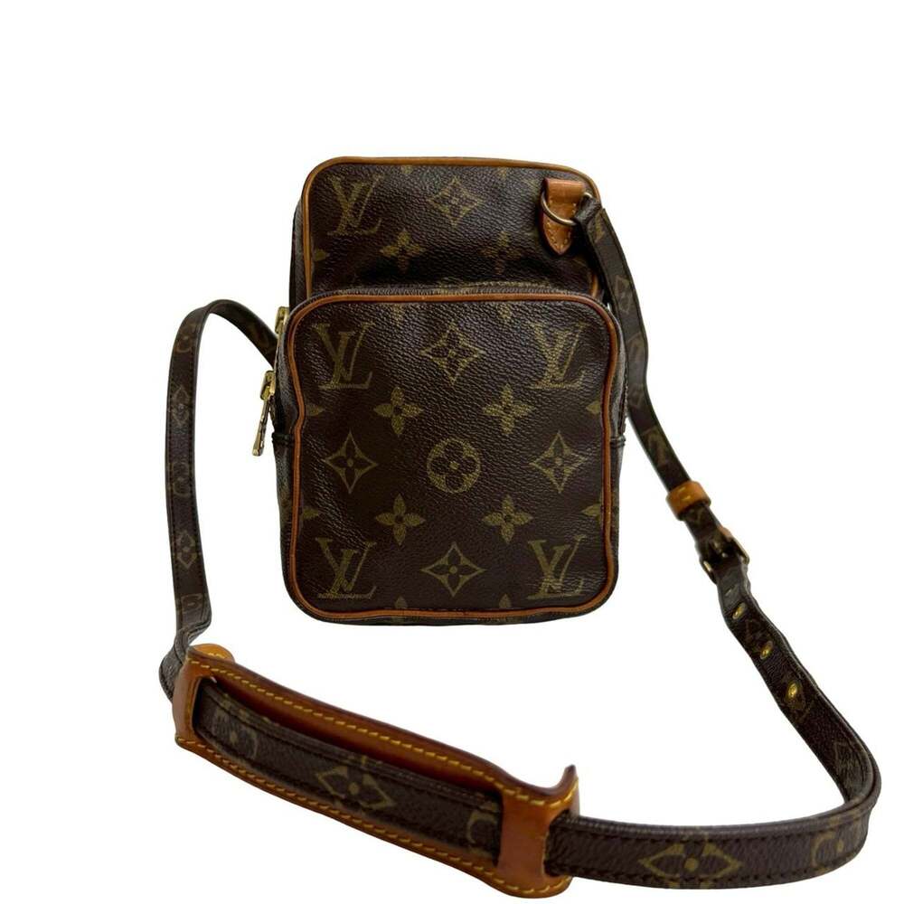 LOUIS VUITTON Authentic Brown Monogram Leather Pochette Shoulder Bag